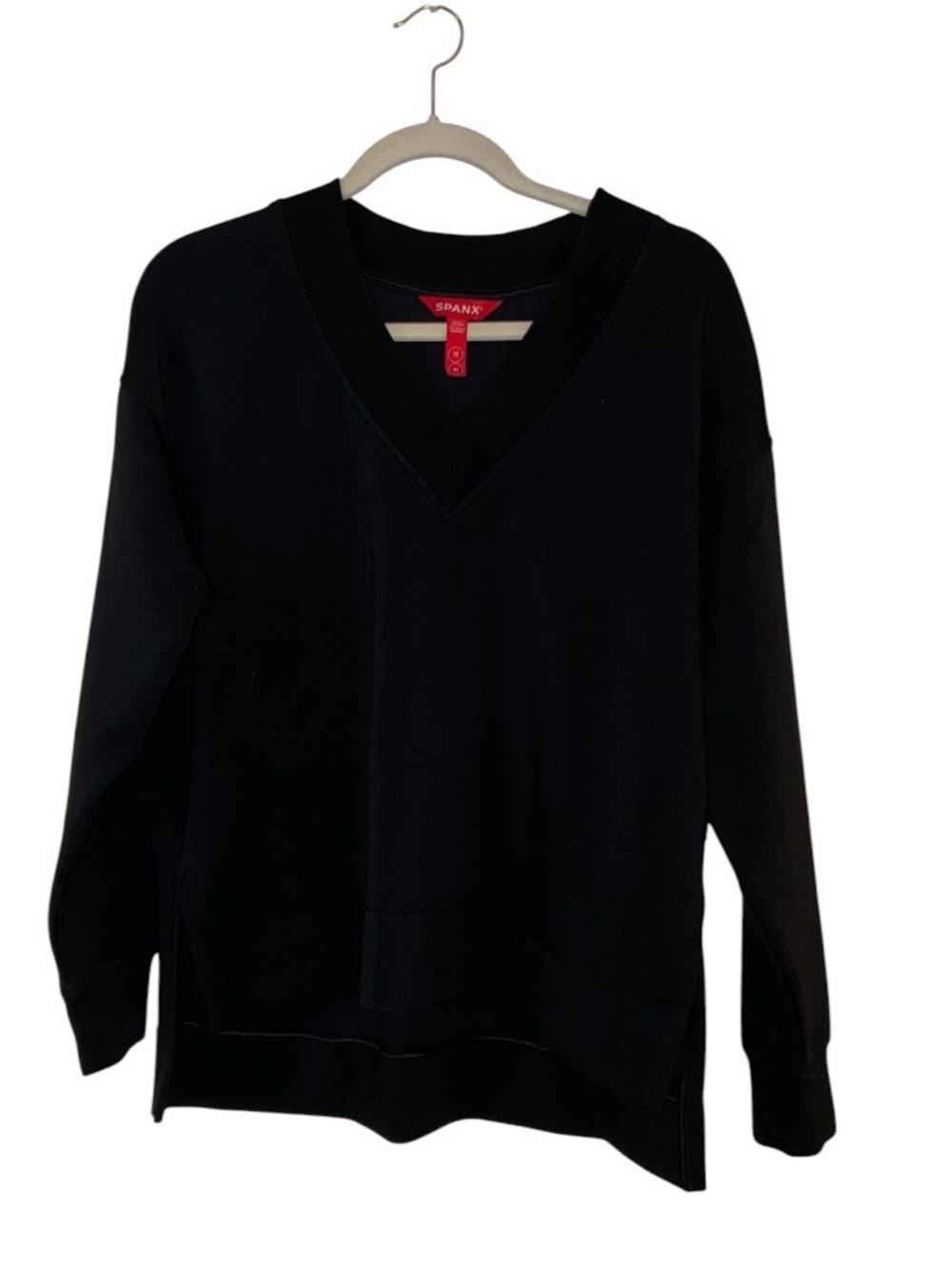 SPANX Black V-Neck Pullover Top Sz M